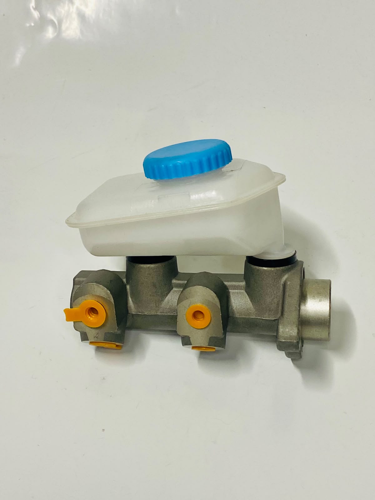 BOMBA FRENO CHEVROLET CHEVY 1.6 1994-2003 CON DEPOSITO